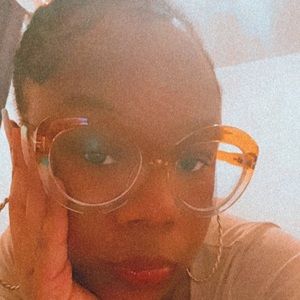 Meet your Posher, Willow